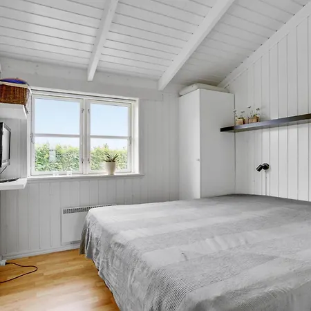 بيت للعطل 5 Bedroom Amazing In Haderslev Flovt
